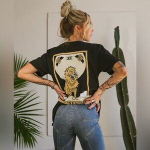 Hell Babes Strength Tarot Tee